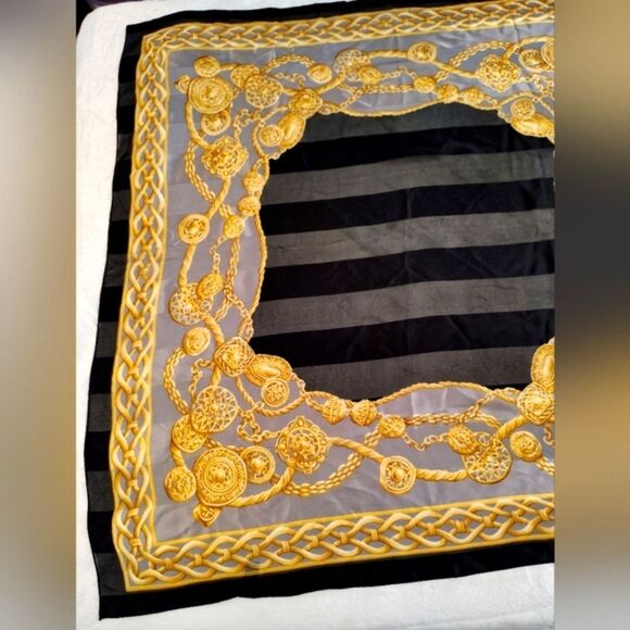Pierre Cardin Paris 💯 Silk Scarf Gold & Black - Picture 5 of 16